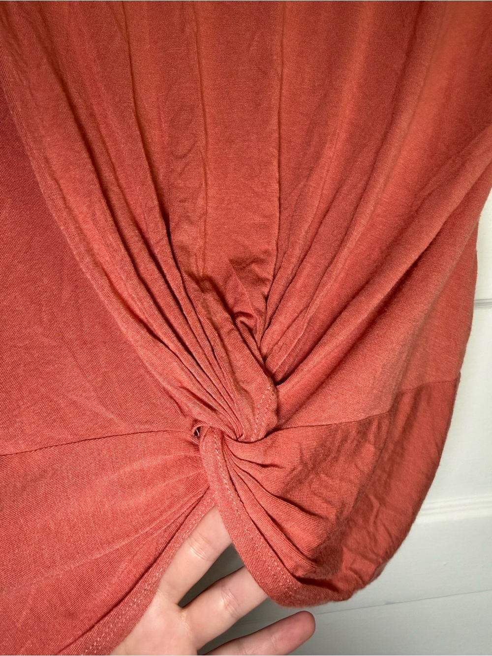 Philosophy Rusty Coral V‑Neck Twist Front Short Sleeve Top Drapey Casual Chic S - Picture 7 of 12